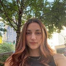 Tracie Faulkner's Instagram, Twitter & Facebook