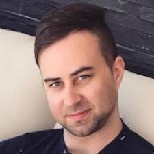 Ještě za studií se podílel na nastudování opery hry o marii bohuslava martinů s městským divadlem v ústí nad labem, jejíž reprízu dirigoval i v. Marek Valasek Net Worth Youtubers