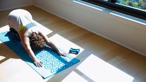 Spine (vertebral column) upper leg (thigh) other muscles beyond the back also help move the head, shoulders, arms, and legs. Middle Right Back Pain Causes Treatment And Home Remedies
