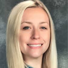 Lauren Gavin's Instagram, Twitter & Facebook