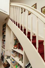 Mit einer schranktreppe nach maß vom tischlermeister. Einbauschrank Unter Treppe Massmobel Aus Meisterhand