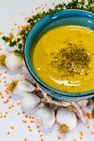 Poate constitui cu succes o masă de bază și este ideală în zilele de post. Supa De Linte Libaneza Ligia Pop