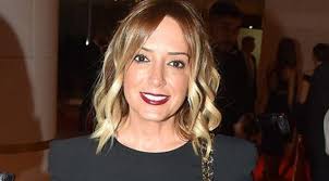 İzmir alsancak'ta dünyaya gelen saba tümer ege üniversitesi i̇letişim fakültesi gazetecilik bölümünü okudu. Saba Tumer Kimdir Neseli Sunucu Kac Yasinda Ve Nerede Dogdu Iste Saba Tumer In Kisa Yasam Oykusu Magazin Haberleri