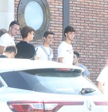 During an interview to rtp1 in december 2020, he stated that his idol was god and he was a devout catholic. Cumplices Joao Felix Tem Namorada Atriz Mas Nao Dispensa A Amizade Com O Filho De Sergio Conceicao Celebridades Flash