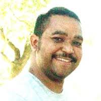 40+ perfiles de «Tyron»