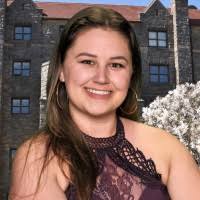 100+ perfiles de «Coats»