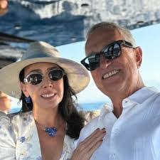 Irving Vega's Instagram, Twitter & Facebook