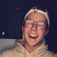 Andrew Haze (@radioandrew)