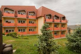 Kouzlo mrtvého moře na dosah ruky. Termalbad Podhajska Hotel Borinka Podhajska Hotels Unterkunfte Travelguide Sk