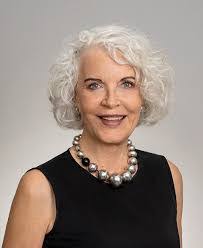 Leah Beaver's Instagram, Twitter & Facebook