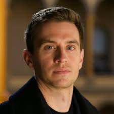 Imagine if a VP at your company sent you this message: "I don't know what  the f**k you just did, but come to my desk immediately when that town hall  ends." |