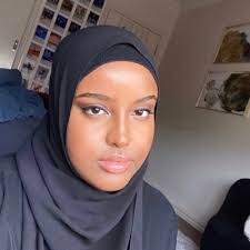 Shae Miller's Instagram, Twitter & Facebook