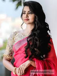 Pin On Anupama Parameswaran Wallpapers 'premam' beauty anupama parameswaran is turning up those rare beauties who have featured in films of all the south languages. pinterest