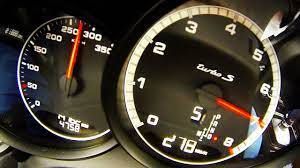 Facciamo recensioni su ogni tipo di auto sportiva. Porsche 991 Turbo S Acceleration Sound Youtube