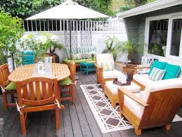 Wood Deck Furniture Ideas Patio Furniture Layout Patio Design Small Outdoor Patios