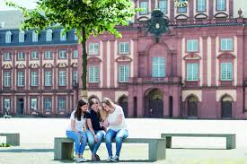 With one marketplace, you can buy and sell confidently and efficiently — through channels that make sense for your business. Mannheim Master In Management Universitat Mannheim