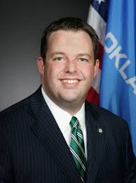 Oklahoma election officials kick two Republicans off ballot