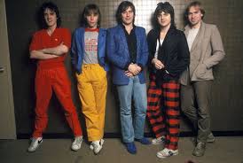 Les mckeown of the bay city rollers has died, his family confirmed on thursday. Alan Longmuir Dead Bay City Rollers Dies Aged 70 Celebrity News Showbiz Tv Express Co Uk