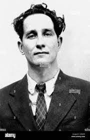 Ronald Bing's Instagram, Twitter & Facebook