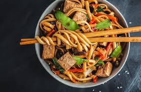 In a wok, heat 1 tablespoon of oil and stir fry the garlic and ginger for one minute to release the flavors. Recipe Veggie Stir Fry In Sweet Ginger Sauce Health Essentials From Cleveland Clinic