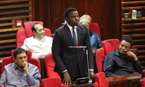 Juzi waziri bashungwa kapitishiwa bajeti ya hovyo iliyoungwa mkono na wanaccm wote bungeni. Innocent Bashungwa Mbunge Kijana Na Mahiri Kwenye Kupanga Hoja Zake Je Namfahamu Msiikilize Kwenye Video Hii Pia Mhe Mwigulu Alitia Neno Kuhusu Ukimya Wake Bungeni Matukio360