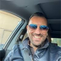 200+ profili “Adriano”