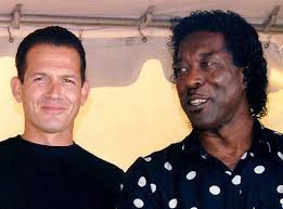 DIALOGURI FĂRĂ NOTE