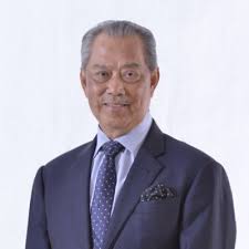 Koalisi pemerintahan perdana menteri malaysia muhyiddin yassin memenangkan pemilihan raja malaysia resmi menunjuk tan sri muhyiddin mohd yassin sebagai perdana menteri (pm) malaysia. Muhyiddin Yassin Muhyiddinyassin Twitter