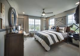 This Bedroom Is So Nicely Decorated Lacrosse Anyone Lacrosse Bedroom Lacrosse Room Home