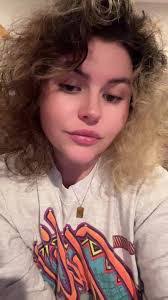 Alexis Dulin's Instagram, Twitter & Facebook