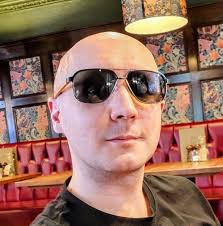 Hello there! Any suggestion which one of this liste is better? PS: I play  the prince alone to let him the 360° view === !!! Pesaro 2 Carri [1999 pts]  Warhammer: The