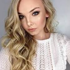 Monica Bush's Instagram, Twitter & Facebook