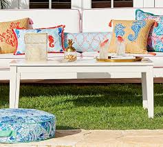 Our teen furniture, decor and accessories collections feature fun and stylish coffee table. Hampstead Painted Coffee Table White Pottery Barn
