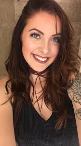 Holiday jewelry shopping options available