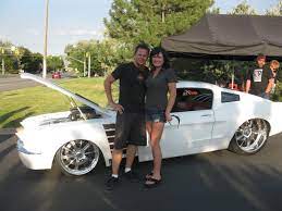 Valarie gillies, also known as vintage valarie was born in utah of salt lake city. Kindig It Design Cast Bitchin Rides On Motortrend Tv