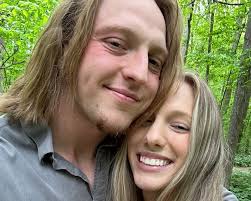 Nichole Cox and Caleb Mays's Wedding Website