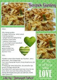 Panaskan minyak dan goreng maruku sehingga kekuningan keemasan. Kerepek Gunting Snacks Dishes Recipes Cooking Recipes