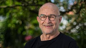 EVZ-Fitnesstrainer Jon Carl Tall tritt kürzer