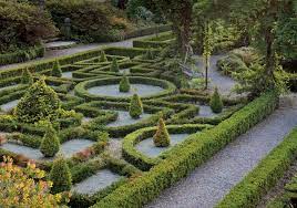 Spring S Bloom Five Favorite Garden Estates Victoria Magazine European Garden Garden Statues Formal Gardens