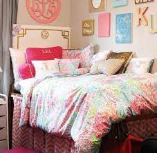 Go for a smart yet casual look with classic cut polo shirts or if preppy is more your thing, pick golf shirts embellished with logos. 25 Preppy Dorm Rooms To Copy Society19