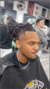 Sharpest tapes and cleanest blends in Miami wassup? I specialize in  providing a service special designed to fit each individual as there own  style 💯🙏🏼 book those appointments by hitting that book ...