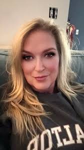 Reva Sullivan's Instagram, Twitter & Facebook