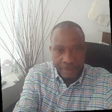 Darryl Lipscomb's Instagram, Twitter & Facebook