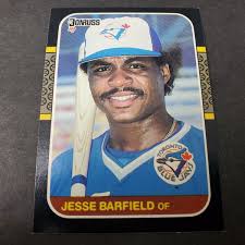 1987 Donruss Toronto Blue Jays Baseball Card #121 Jesse Barfield