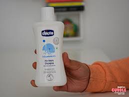 Chicco baby soap comes in a usual hard paper rectangular box with a light plastic cover to cover the soap.the soap is pearl white in colour and more creamy. Review Chicco No Tears Baby Shampoo