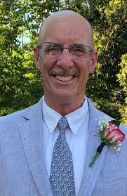 Danny Lyle's Instagram, Twitter & Facebook