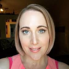 Amanda Langford's Instagram, Twitter & Facebook