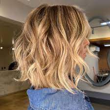 50 Best Medium Length Layered Haircuts In 2021 Hair Adviser