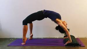 Amy Ippoliti S New Way To Warm Up For Wheel Pose Urdhva Dhanurasana Yoga Journal Wheel Pose Yoga Wheel Pose Warm Up Yoga
