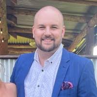 40+ "Stanger" profiles